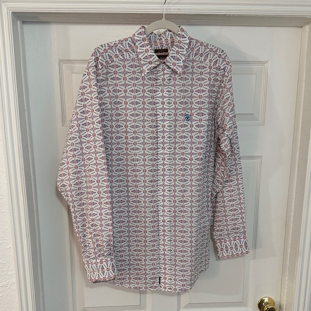 Ariat White Long-Sleeve Shirt with Red Geometric Print